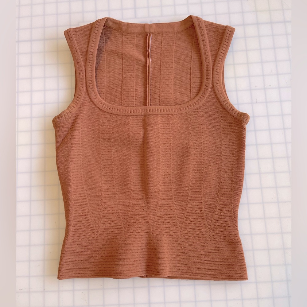 Alaia Knit Body-Sculpting Top